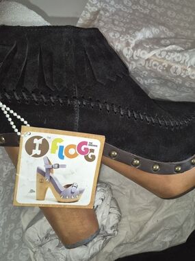 🔥Flogg Fringe Bootie 7.5  Women's Premium Leather Wooden Platform Heeled -Black